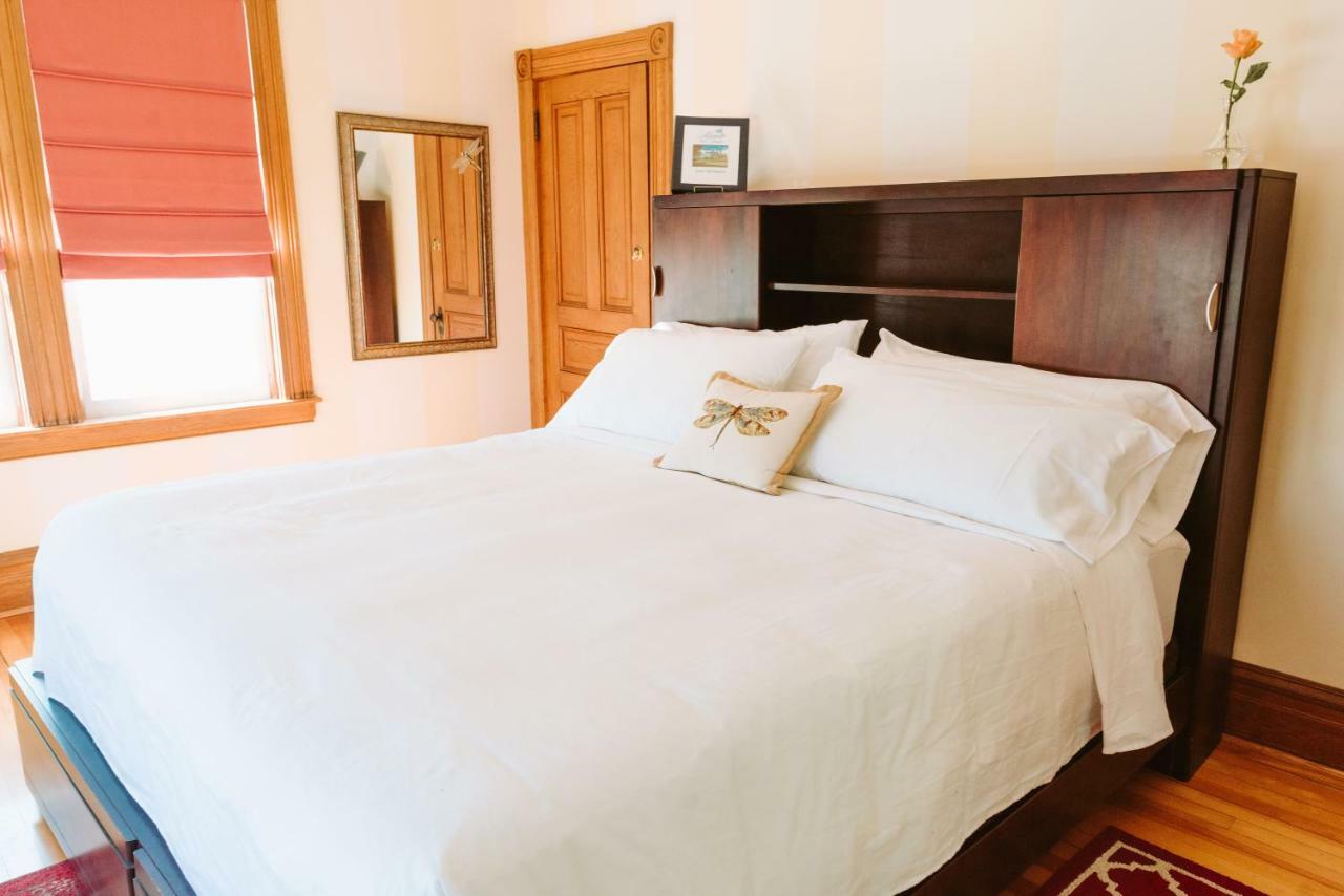Alicion Bed & Breakfast ลูเนนเบิร์ก ภายนอก รูปภาพ